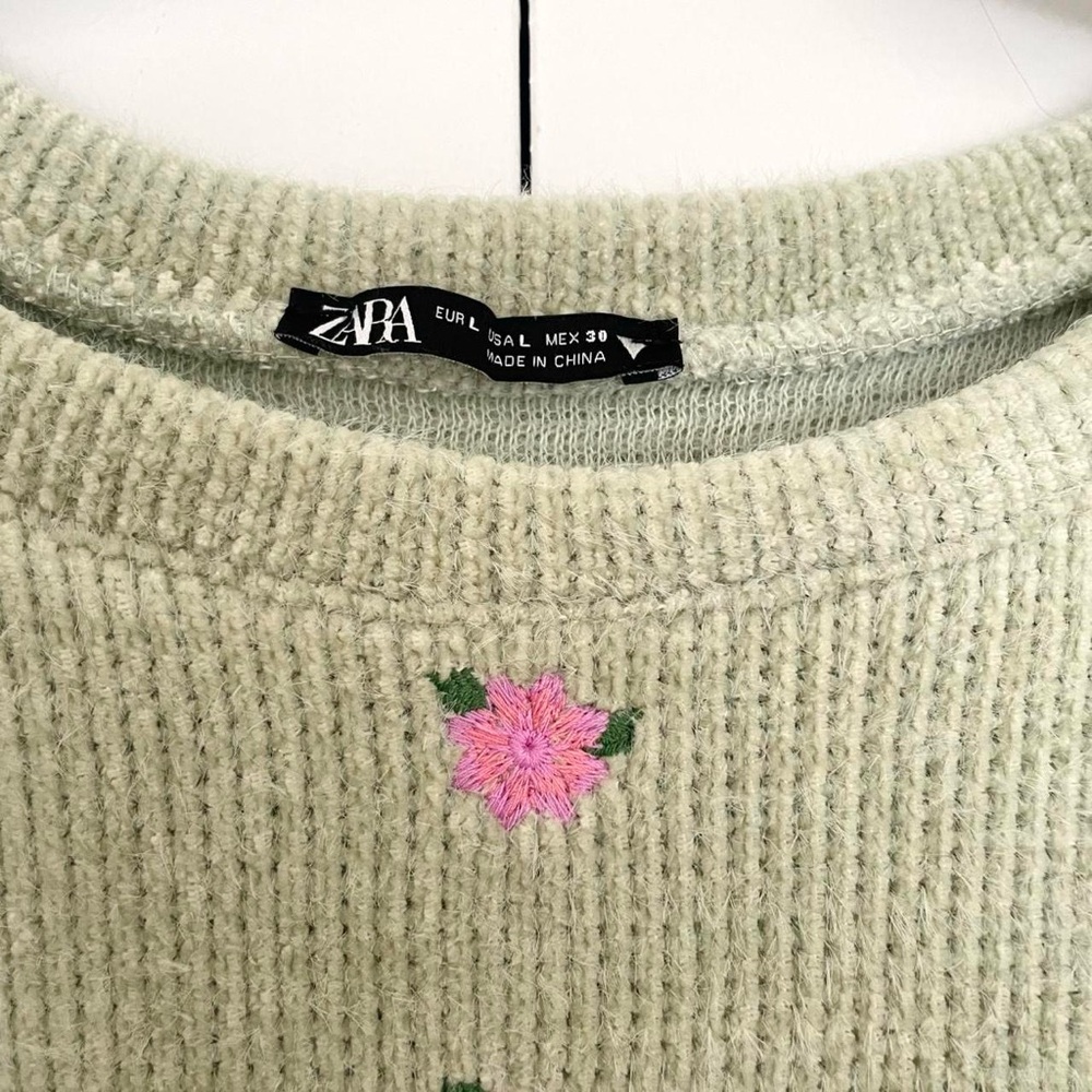Zara | Pistachio green knit sweater top with pink embroidered roses | Size L - Picture 7 of 8